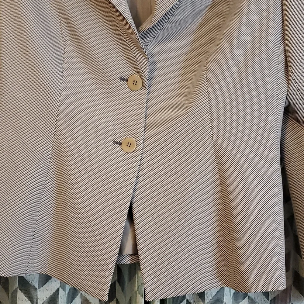 Giorgio Armani blazer - Picture 3 of 10